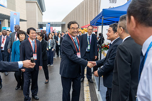 微信图片_20250916113924_15_593.jpg Шэньсиская компания Yulin Energy Chuangli Intelligent Equipment Co., Ltd. Яркое выступление на 19-й Международной угольной выставке Юйлиня(图2)