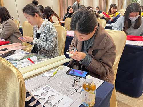开云手机入口开展“三八”女神节系列活动(图4)