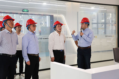 中国工程院院士谢和平一行莅临开云手机入口考察指导(图2) 中国工程院院士谢和平一行莅临开云手机入口考察指导(图2)